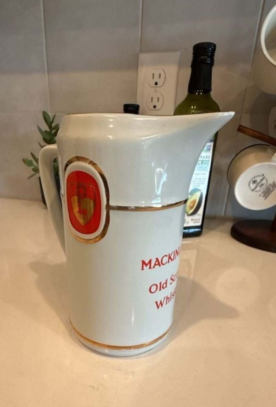 Vintage Wade Regicor Mackinlay's Old Scotch Whisky Ceramic Water Pitcher
